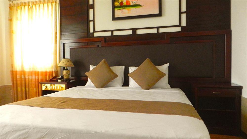 Sea And Sand Hotel Hoi An Exterior foto