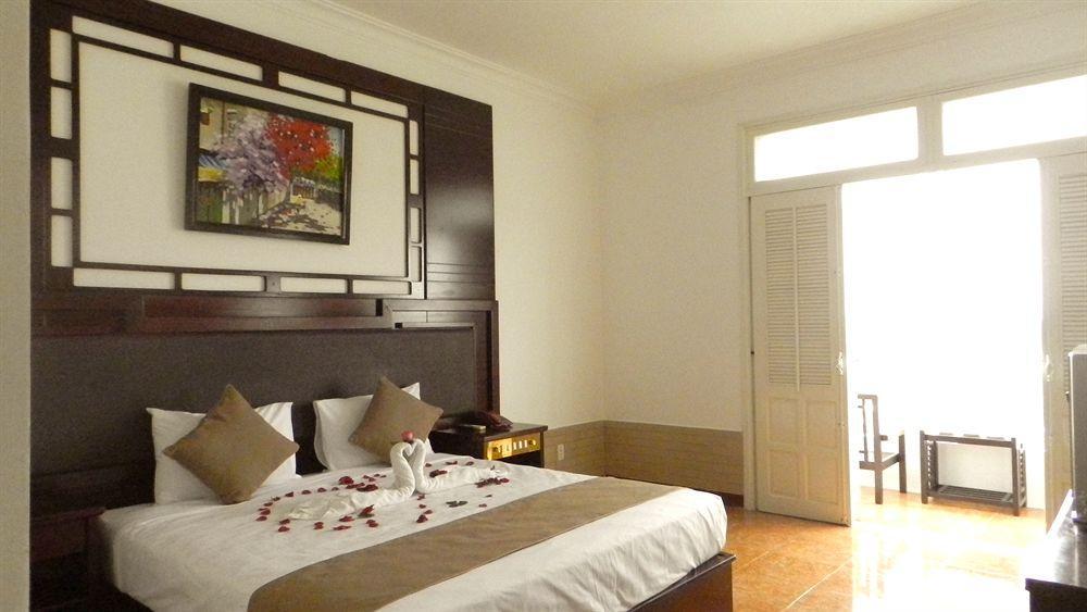 Sea And Sand Hotel Hoi An Exterior foto