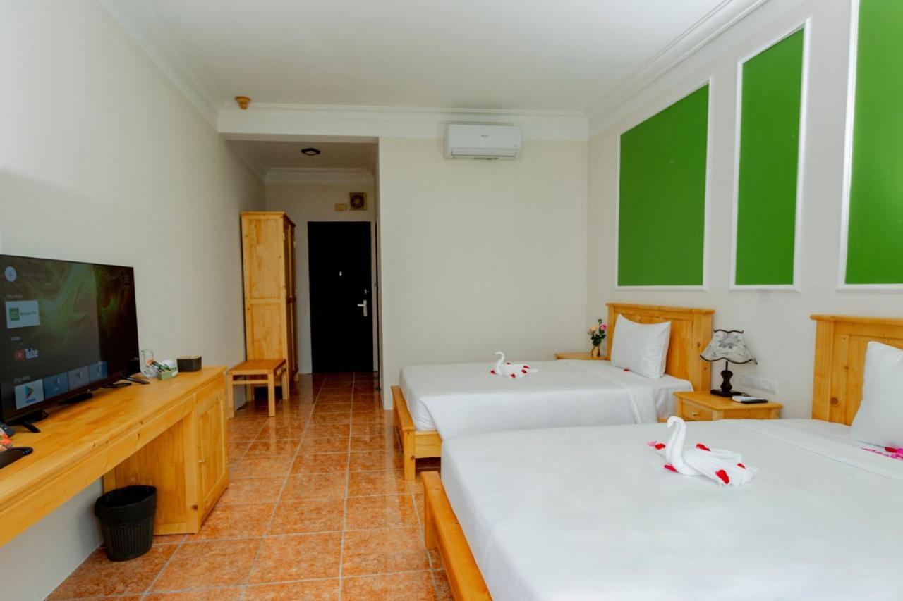 Sea And Sand Hotel Hoi An Exterior foto