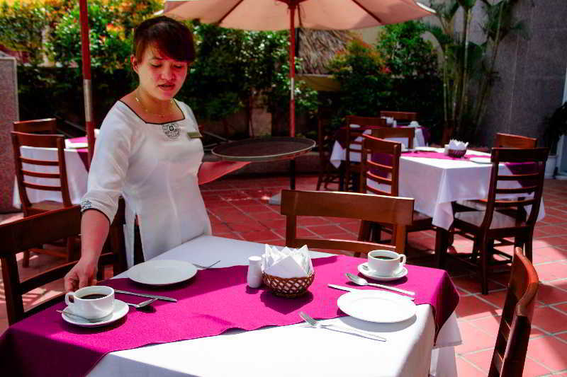 Sea And Sand Hotel Hoi An Exterior foto
